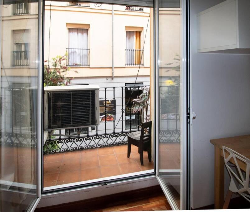 Exclusivo Y Acogedor Apartamento Con Balcon En Chueca, Con Aire Acondicionado Y Calefaccion Madrid Extérieur photo