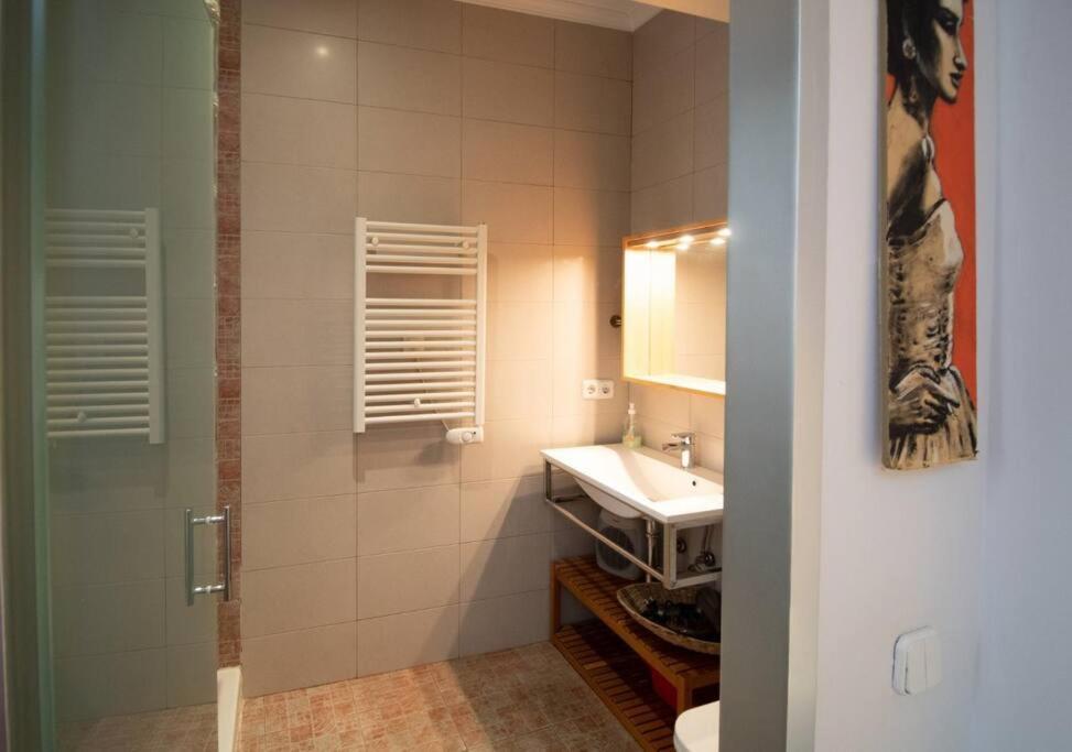 Exclusivo Y Acogedor Apartamento Con Balcon En Chueca, Con Aire Acondicionado Y Calefaccion Madrid Extérieur photo