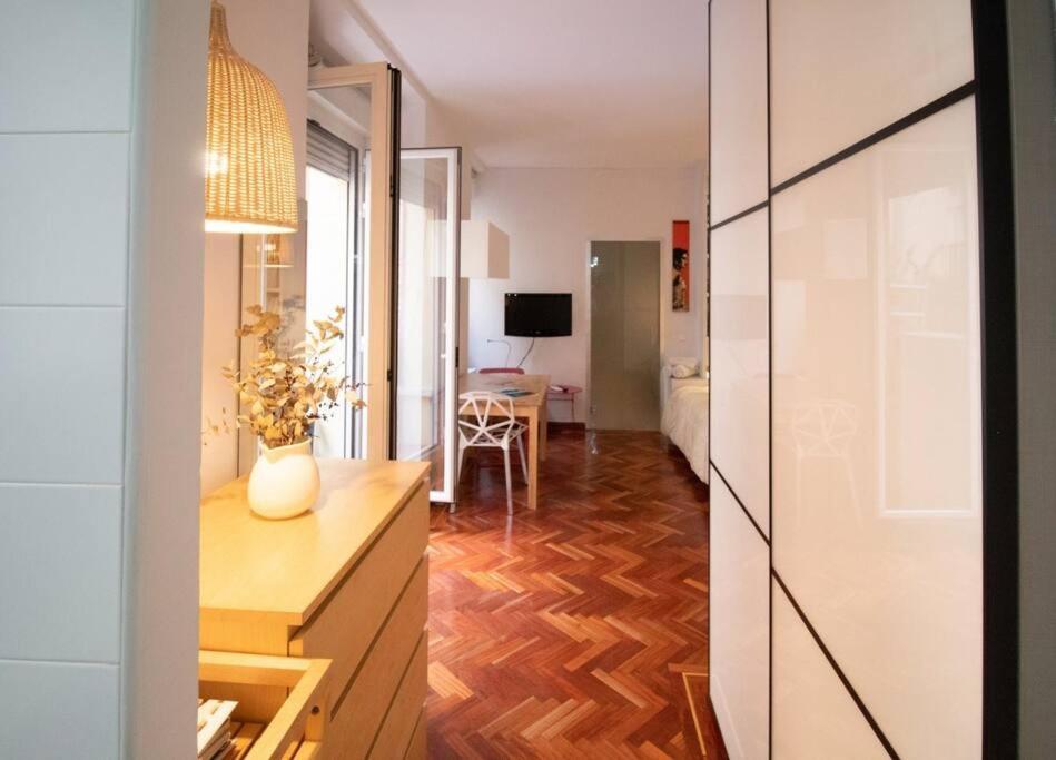 Exclusivo Y Acogedor Apartamento Con Balcon En Chueca, Con Aire Acondicionado Y Calefaccion Madrid Extérieur photo